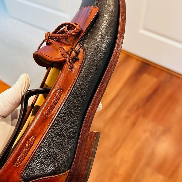 Allen Edmonds Brown and Black Leather Loafers - Picture 12 of 16